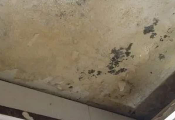 梓潼阳台漏水维修公司分享下梓潼卫生间渗水维修需要注意哪些问题。